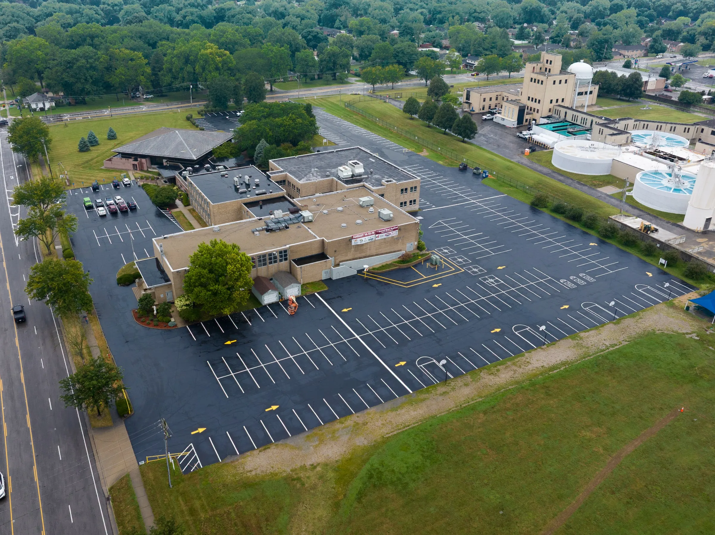 Commercial parking lot sealcoating and line striping project in Cincinnati, OH