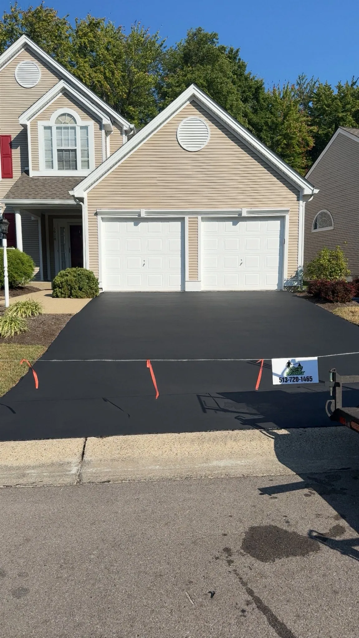 Residential driveway sealcoating project in Cincinnati, OH